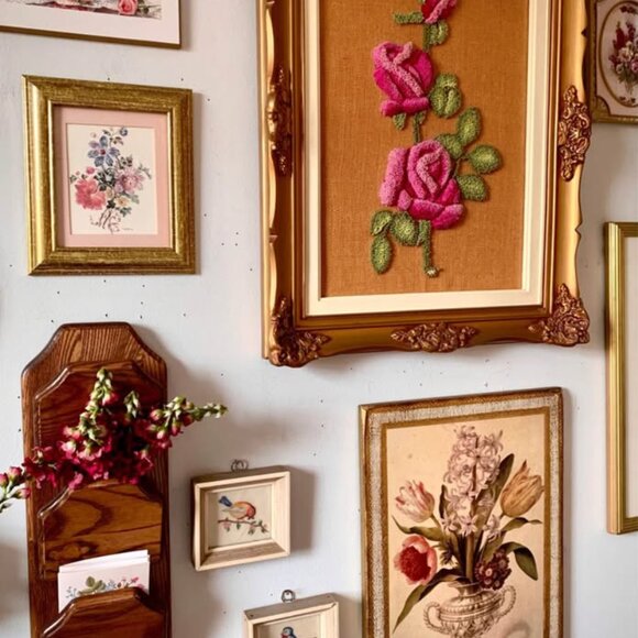 Vintage “Tulips in Italian Gold” Florentine plaques PAIR - Picture 4 of 6